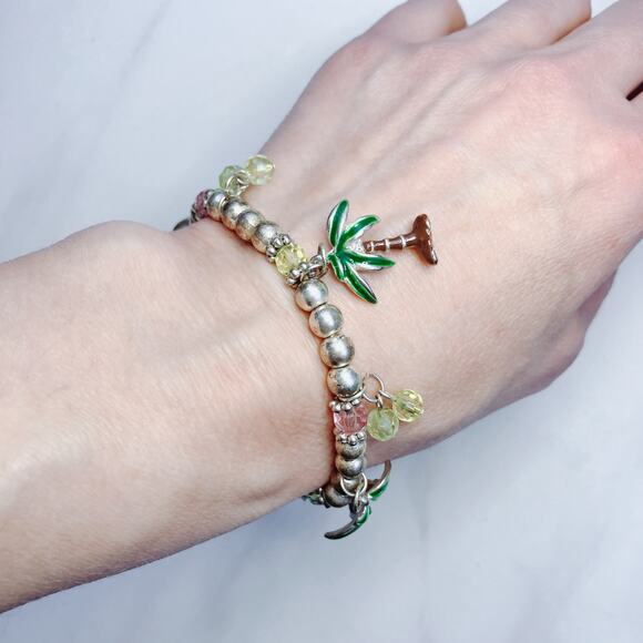VTG Silver-Plated Y2K Charm Bracelet, Tropical Enamel Palm Trees Plastic Beads - Picture 6 of 6